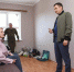 Мэр Курска встретился с семьей, чей дом сгорел после атаки БПЛА - Sekunda.Media