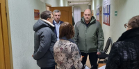 Губернатор Курской области проверил, как ведется приём заявлений на получение жилищных сертификатов - РИА Курск