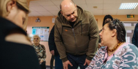 Курский губернатор посетил пункт временного размещения на базе Бесединской школы - Курские Известия