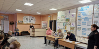 Представители регионального правительства продолжают посещать пункты временного размещения - Администрация области