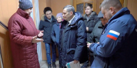 Александр Хинштейн посетил ПВР в лагере «Олимпиец» после сообщений об отмене питания - Курская правда