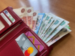 Медсестра из Курска стала жертвой телефонных мошенников — потеряла 1,3 миллиона рублей