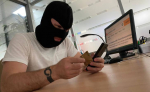 Девушка из Железногорска перевела мошенникам 1 млн рублей