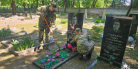 В Курске росгвардейцы привели в порядок воинские захоронения в рамках акции «Вахта памяти» - Росгвардия
