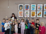 В Курске прошёл мастер-класс по изготовленнию ромашки