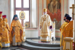 В Неделя 5-ю по Пятидесятнице митрополит Герман совершил Литургию в Воскресенском храме