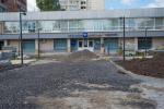 В Курске продолжаются работы по благоустройству сквера на улице Гагарина