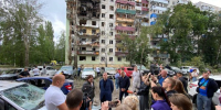 В Курске в ходе ночной атаки дронов ВСУ повреждено 11 зданий и 50 автомобилей - Курские Известия