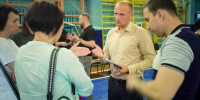 Сергей Котляров встретился с жителями пострадавшего дома на союзной в Курске - Городские Известия