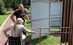 В Курске подрядчик отремонтирует покрытие около раздевалки для инвалидов на Боевке