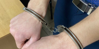 Суд заключил под стражу обвиняемых в вымогательстве - Vkurske.Com