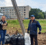 Депутат горсобрания Дмитрий Лепшеев вместе с жителями навел порядок возле спортшколы - Единая Россия