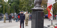 В Курске росгвардейцы приняли участие в митинге ко Дню солидарности в борьбе с терроризмом - Росгвардия