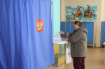Куряне принимают участие в досрочном голосовании на выборах губернатора