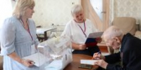 В Курской области на дому проголосовал 99-летний ветеран - Курская правда