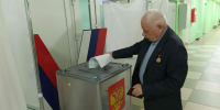 Куряне продолжают отдавать голоса на досрочных выборах губернатора - Городские Известия