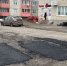 Мэр Курска похвалил курянина, который отремонтировал парковку и выложил плитку - Курские Известия