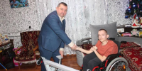 У курского инвалида, обратившегося к Хинштейну, появился электроподъёмник - Курские Известия