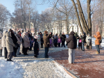 «Покормите птиц!»: маленькие куряне наполнили кормушки в день рождения Носова