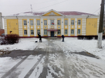 Сотрудники учреждений культуры Курска расчистили территории вокруг своих организаций