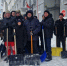 В Курске чиновники, общественники и сотрудники разных организаций вышли на расчистку снега - Курская правда