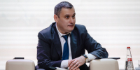 Александр Хинштейн: о полном выздоровлении речь пока не идёт - Курская правда