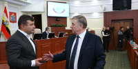 58-е заседание Думы: поддержаны губернаторские инициативы по предоставлению земли и ограничению торговли алкоголем - Областная Дума