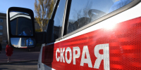 Пострадавшую при атаке дрона в Рыльске женщину доставят в курскую больницу - РИА Курск