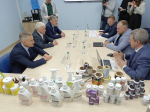 И.о. курского губернатора посетил промышленные предприятия и обсудил меры поддержки