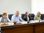 Сегодня состоялось заседание межведомственной комиссии по вопросам оказания поддержки семьям участников СВО под руководством первого заместителя главы администрации города Курска Владимира Гребенкина.