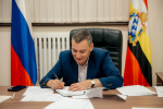 Губернатор решит проблемы более 10 курян