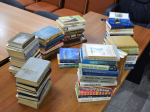 Курская областная Дума поддержала инициативу по созданию уличных библиотек: книга в подарок городу!