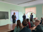 Партийцы обсудили со студентами вопросы трудоустройства и профессионального развития
